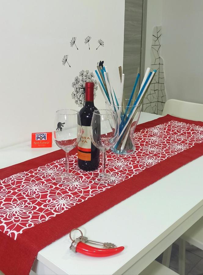 Napoli Pop Chiaia Apartment Ngoại thất bức ảnh