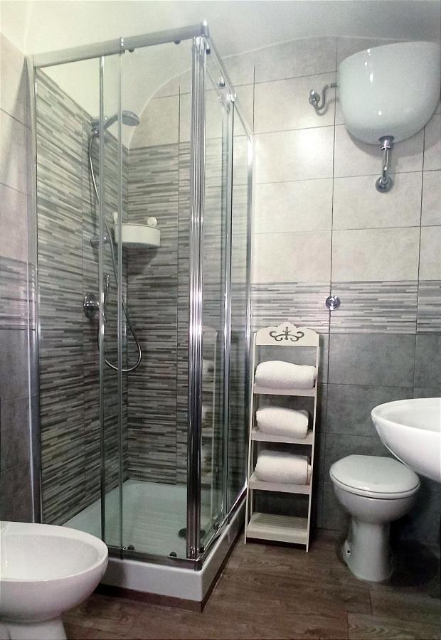 Napoli Pop Chiaia Apartment Ngoại thất bức ảnh